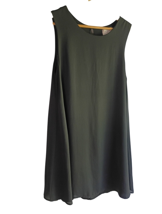 Everly Tops - EUC Everly Black Sleeveless Top Size Small